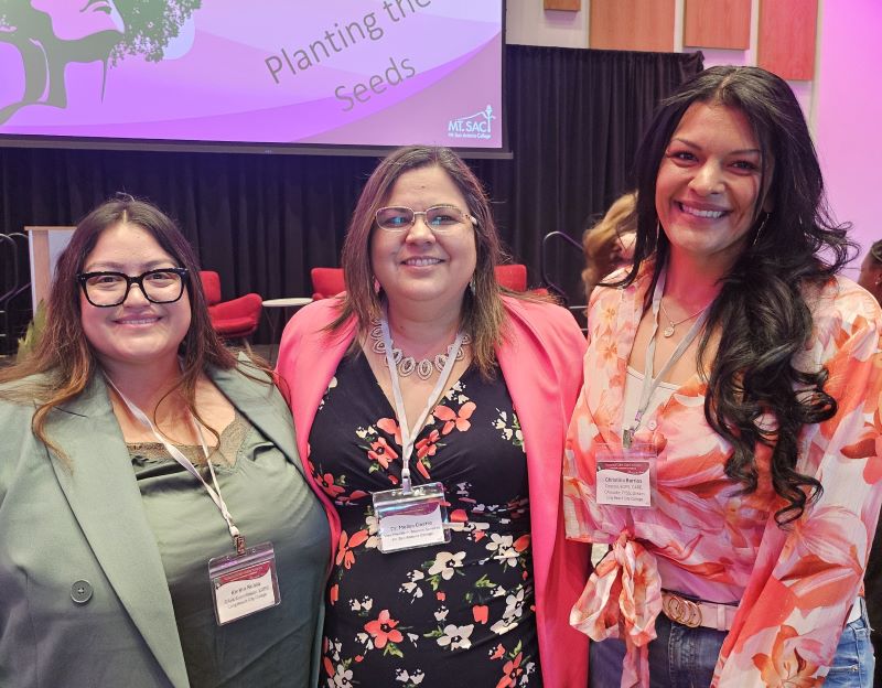 Three latina women
