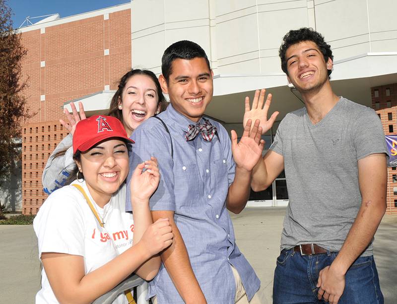 image of mt. sac students waving