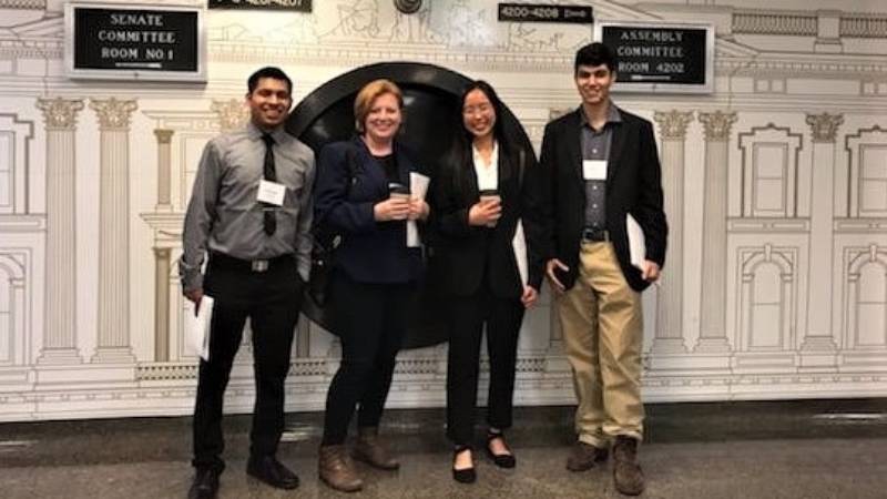 Students in hallway of state capitol