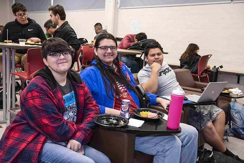 Students enjoy Thanksgiving Dinner