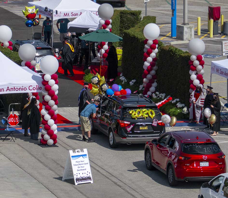 Cars enter into the award area