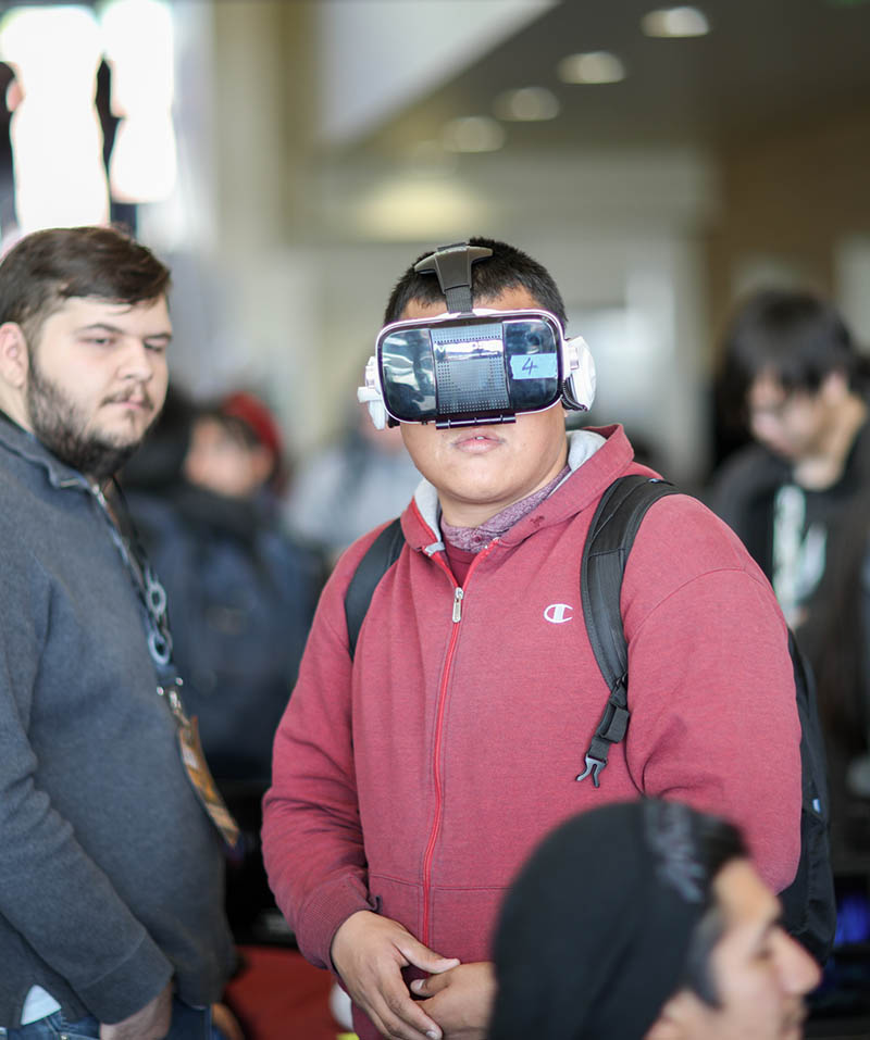 Student watches virtual reality