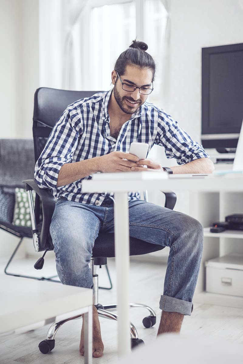 Student on internet with phone