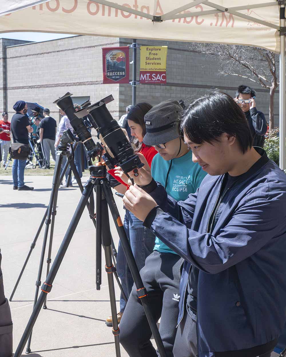 Students photograph the eclipse