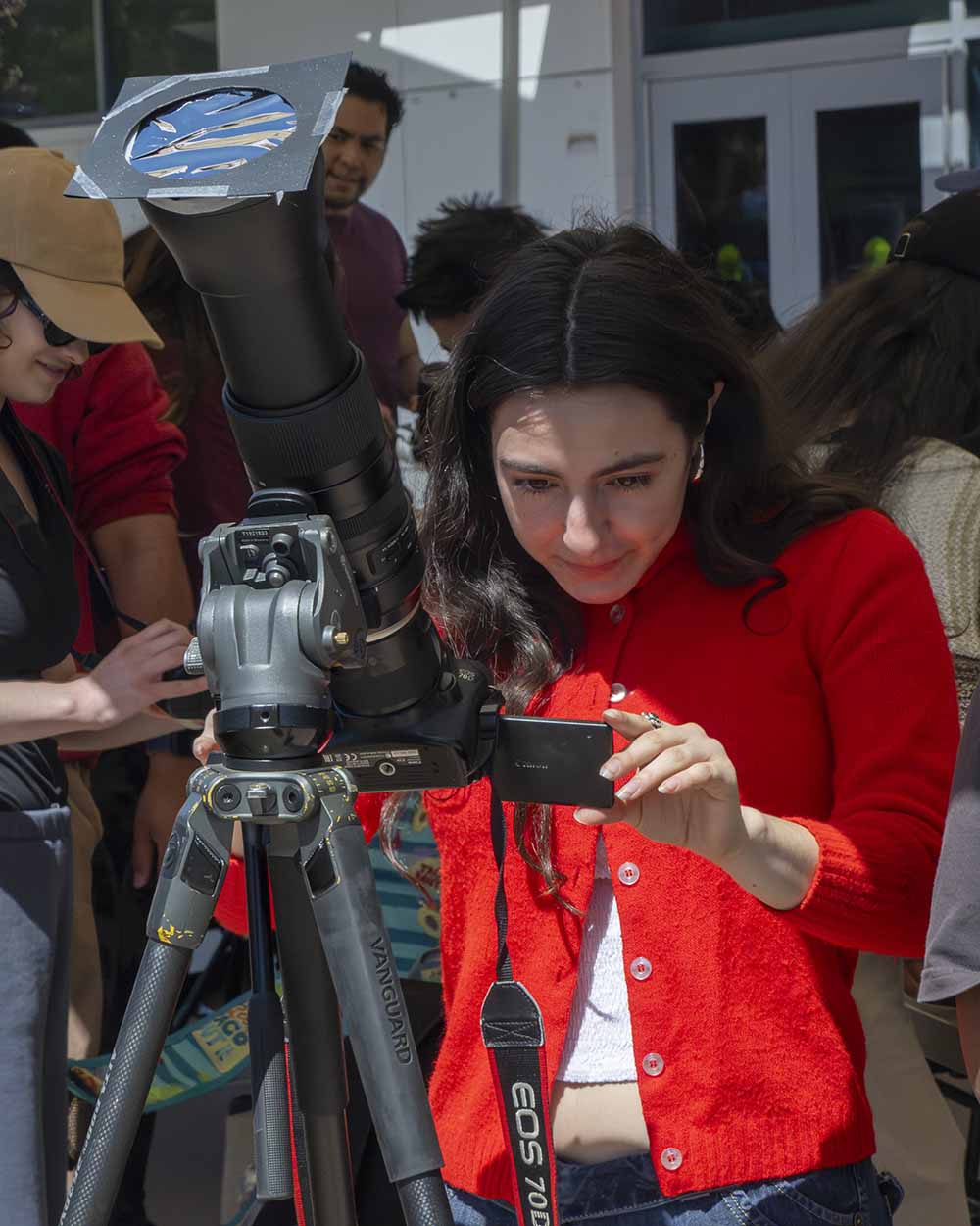 student photographs the eclipse