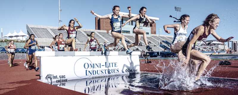 College  relay teams competing 2018 - courtesy of Mt. SAC Relays Photographer