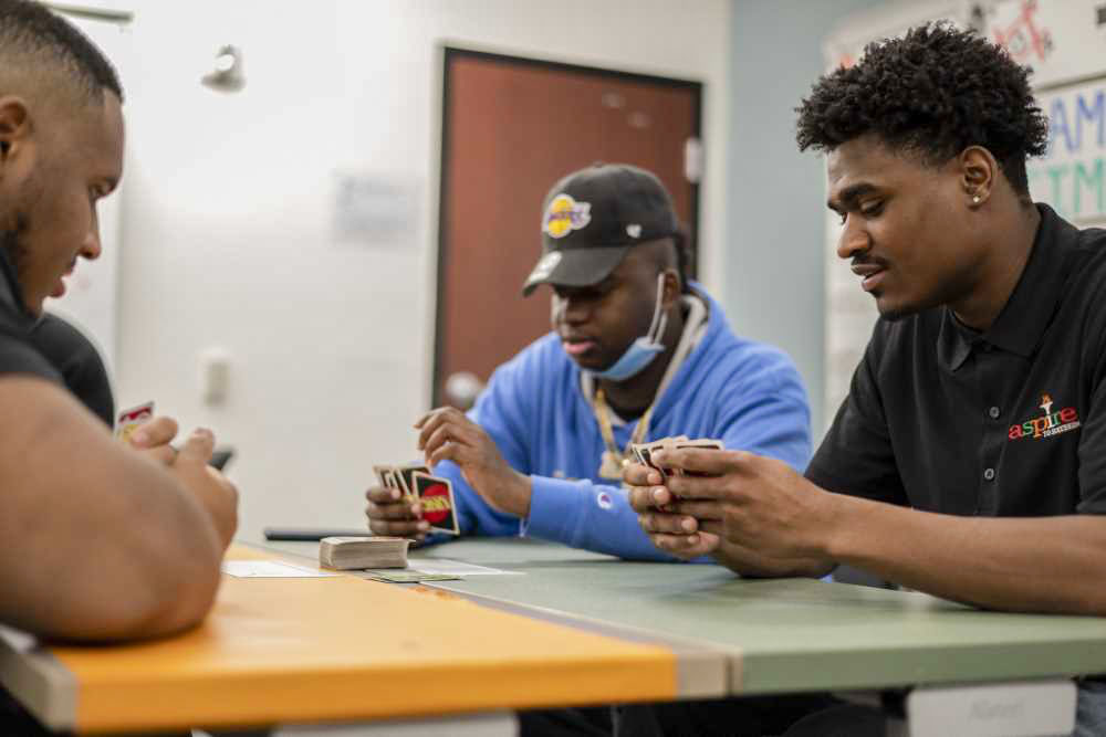 Students play UNO at The Center